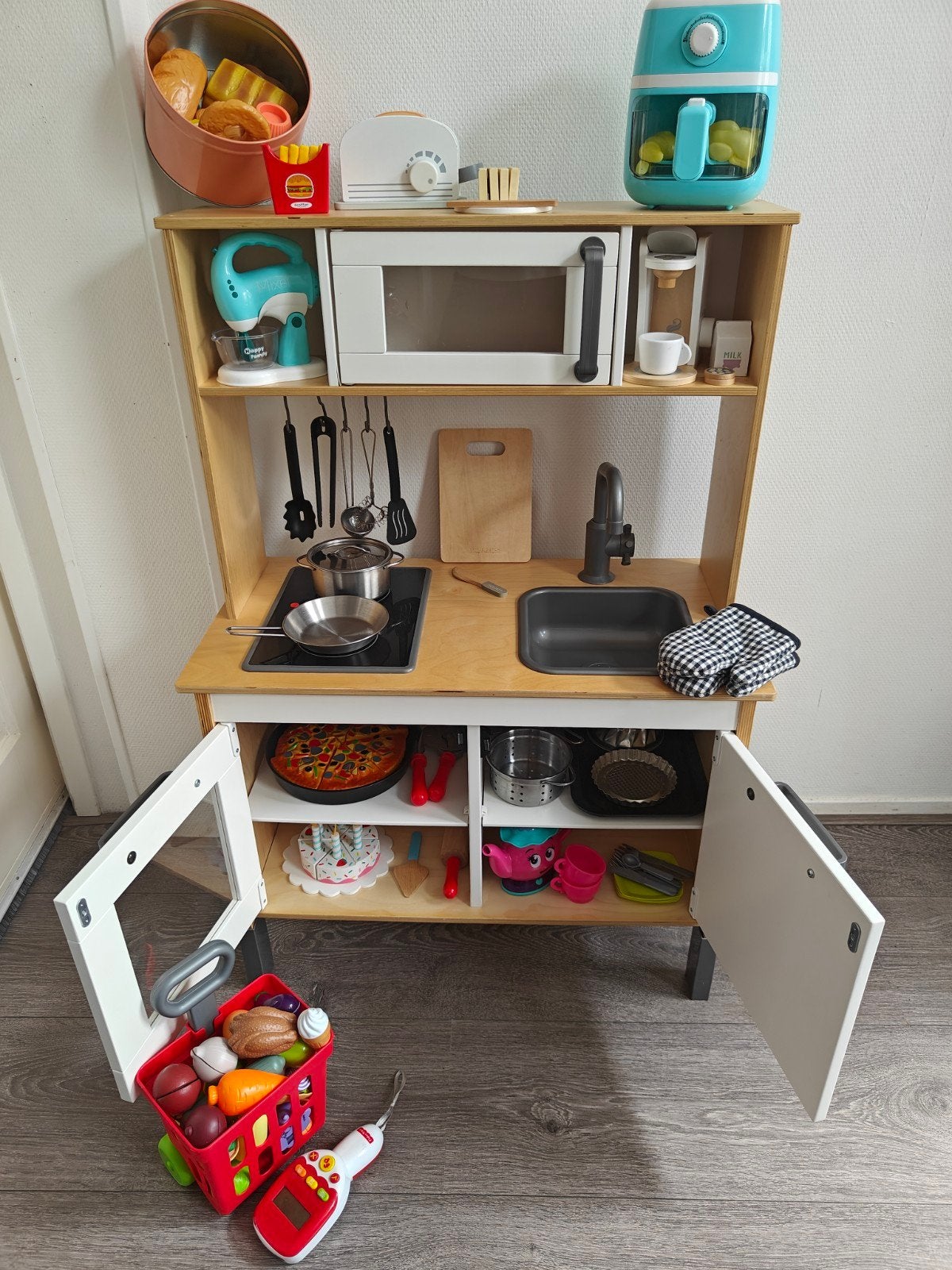 Ikea speelkeuken met veel accessoires, Ophalen, Gebruikt, Hout, Speelkeuken