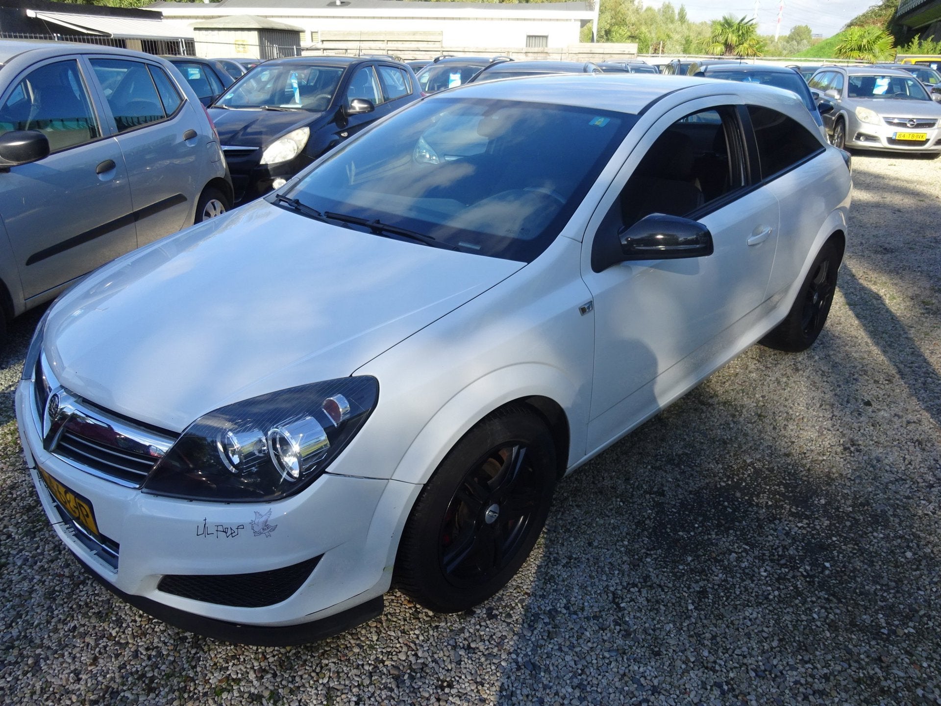 Opel Astra GTC 1.4 Edition gtc airco electr ramen 16 inch wi, Stof, Gebruikt, 4 cilinders, Bedrijf