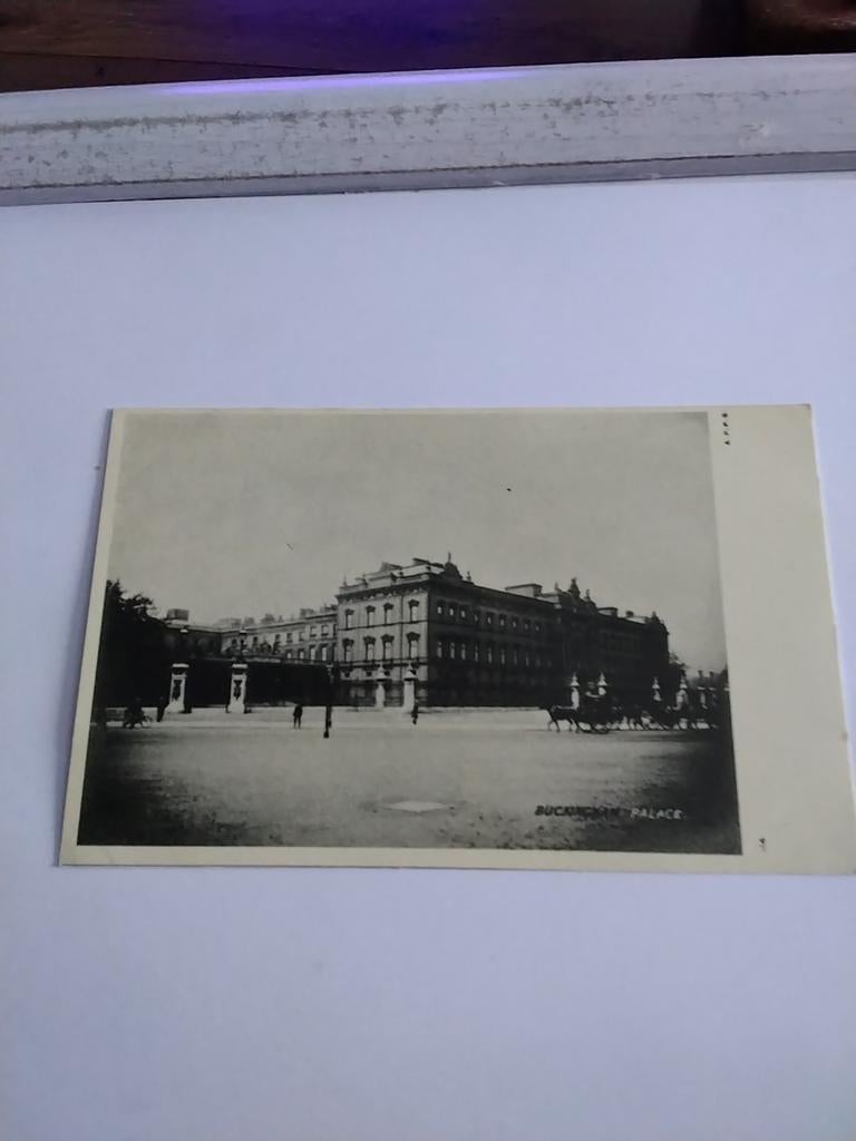 BUCKINGHAM PALACE. LONDEN, Ophalen of Verzenden, Voor 1920