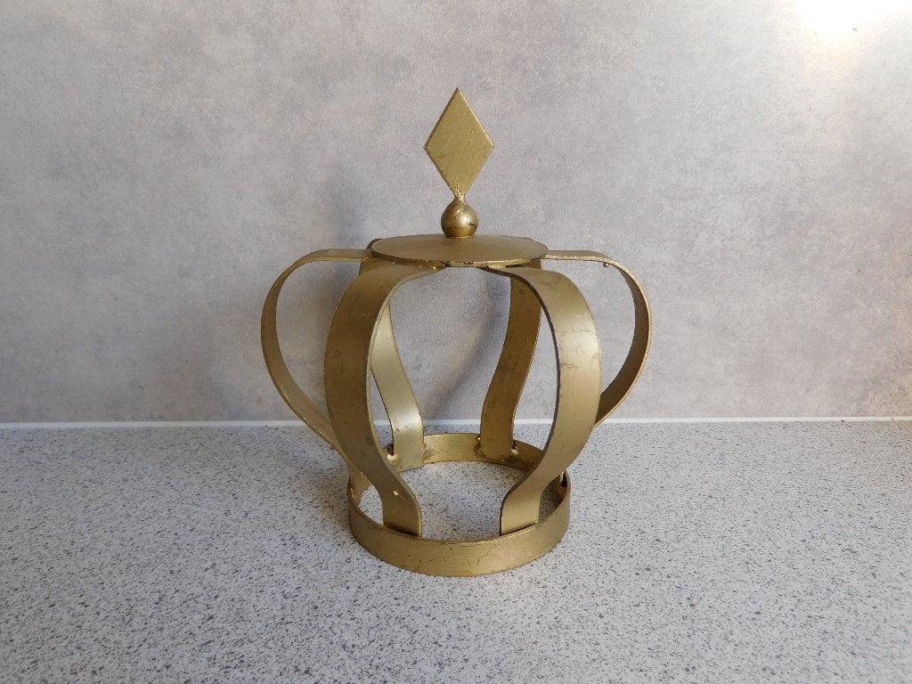 Kroon 15x16 cm. Goudkleurig Metaal, Ophalen of Verzenden