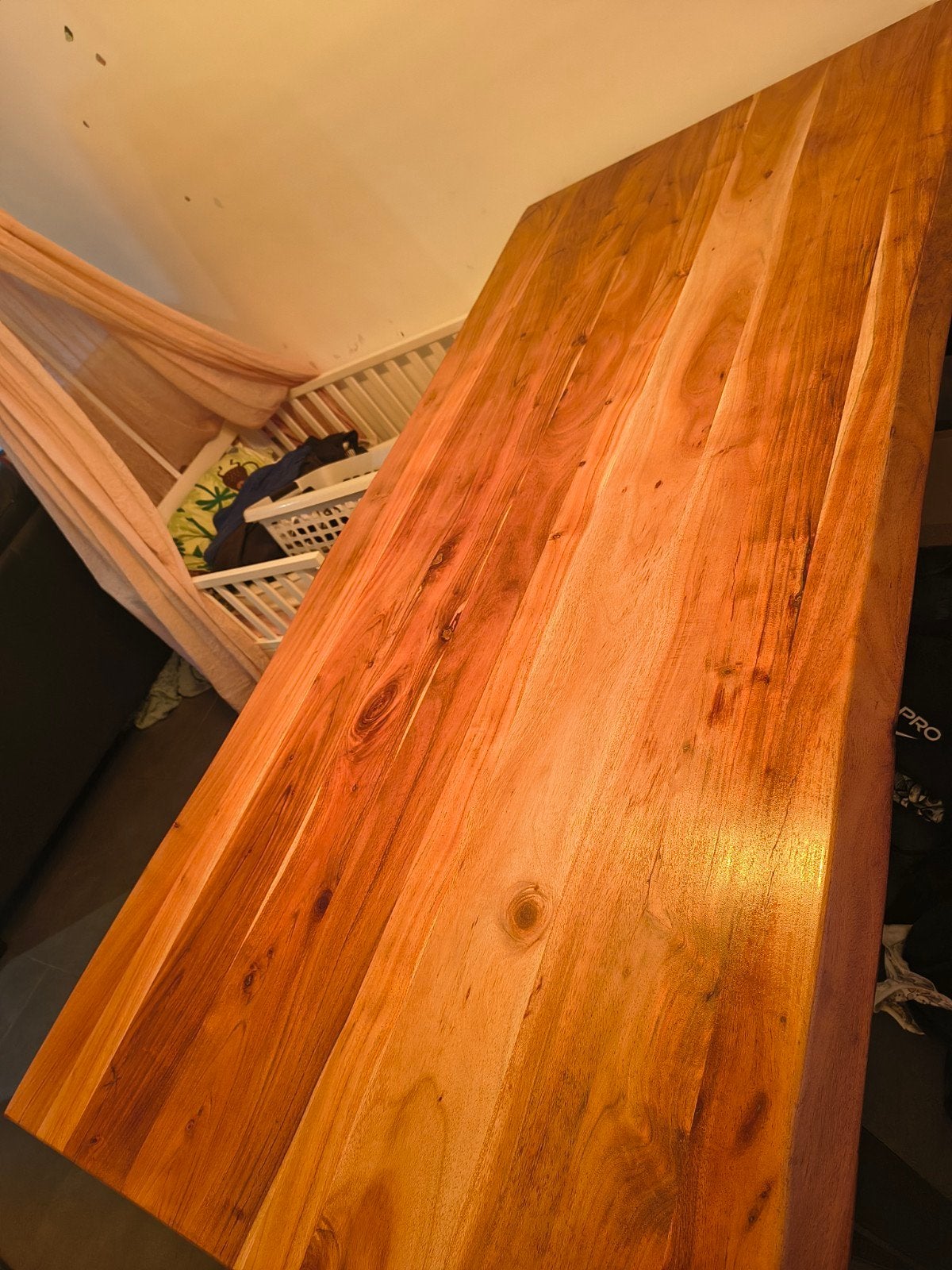 Houten tafel in top conditie, Huis en Inrichting, Tafels | Eettafels, Zo goed als nieuw, 150 tot 200 cm, Rechthoekig, 50 tot 100 cm