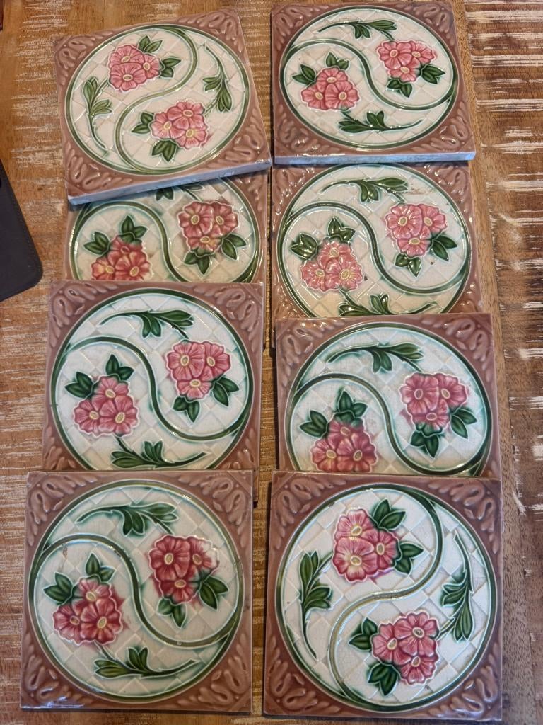 8 vintage keramieken tegel met bloemenmotief *Belca*, Antiek en Kunst, Antiek | Wandborden en Tegels, Ophalen of Verzenden