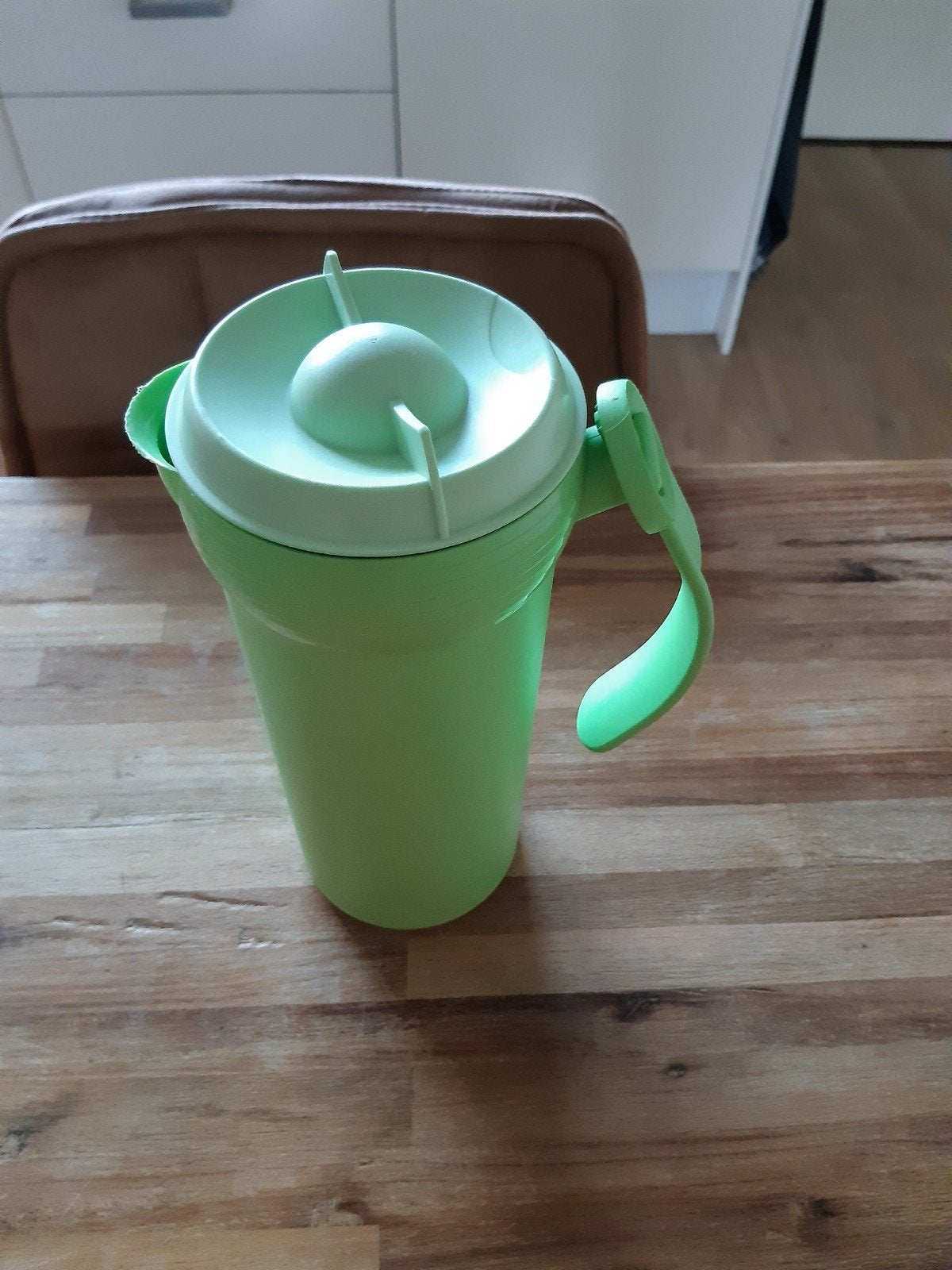 Sapkan / Waterkan Tupperware, Ophalen of Verzenden, Zo goed als nieuw, Groen, Beker of Kan