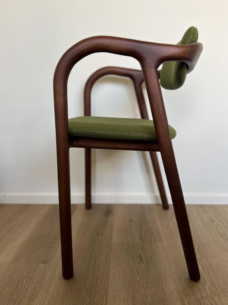 Artisan walnoot eetkamerstoelen/Pommier dining chairs, Huis en Inrichting, Stoelen, Overige kleuren, Nieuw, Ophalen of Verzenden