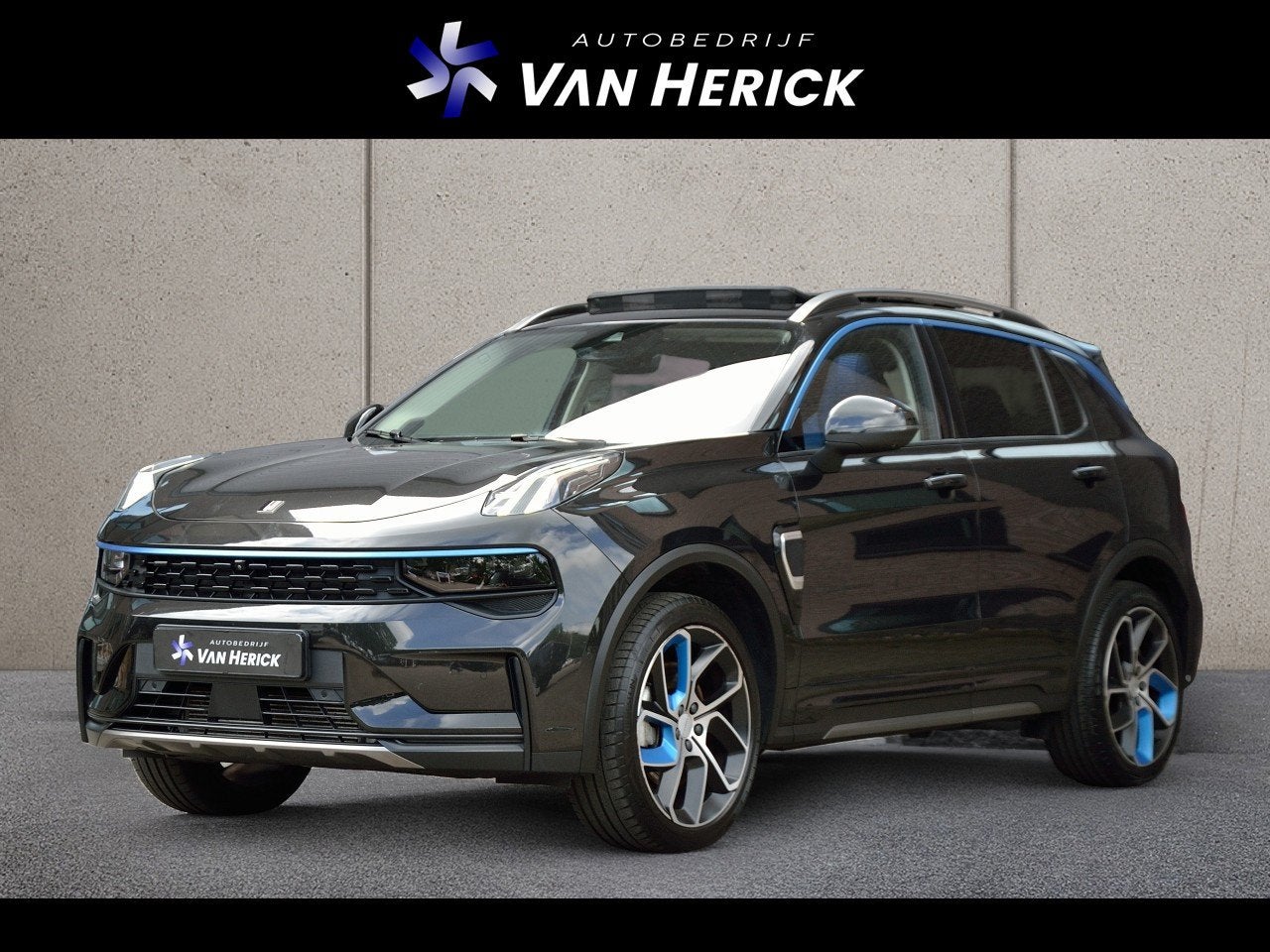 Lynk & Co 01 1.5 Plug-in Hybrid | Panoramadak | 360 Camera |, Auto's, Lynk & Co, Stof, Zwart, Zwart, Bedrijf