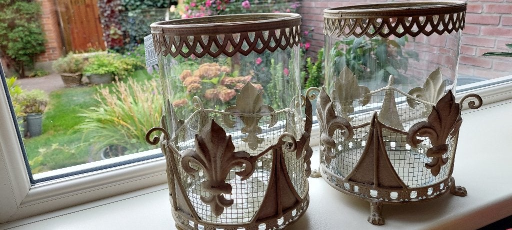 Twee brocante lantaarns cq. windlichten....heel mooi!, Ophalen, Windlicht, Beige, Zo goed als nieuw