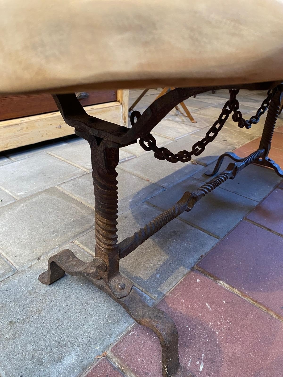 Stoerw landelijke tafel salontafel met smeedijzer onderstel, Antiek en Kunst, Antiek | Meubels | Tafels, Ophalen