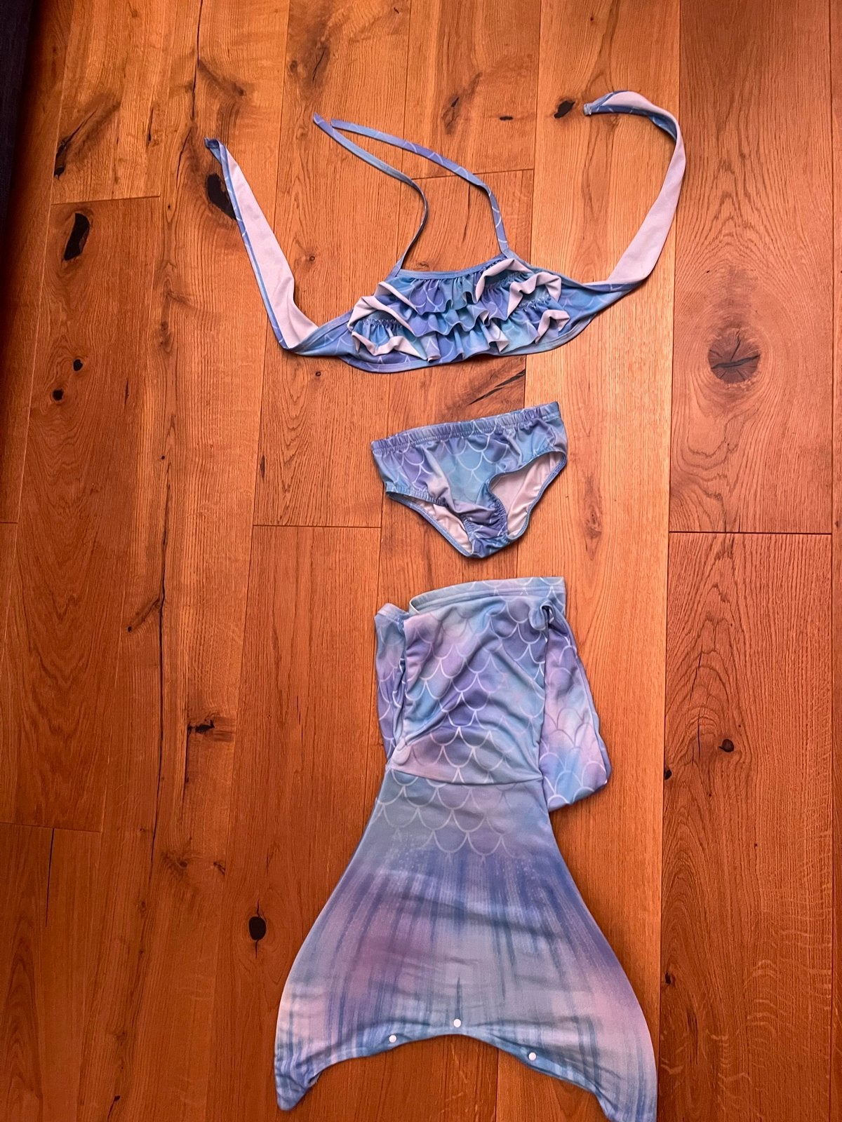 Zeemeerminstaart met bikini maat 130, Ophalen of Verzenden, Zo goed als nieuw, Blauw, Bikini