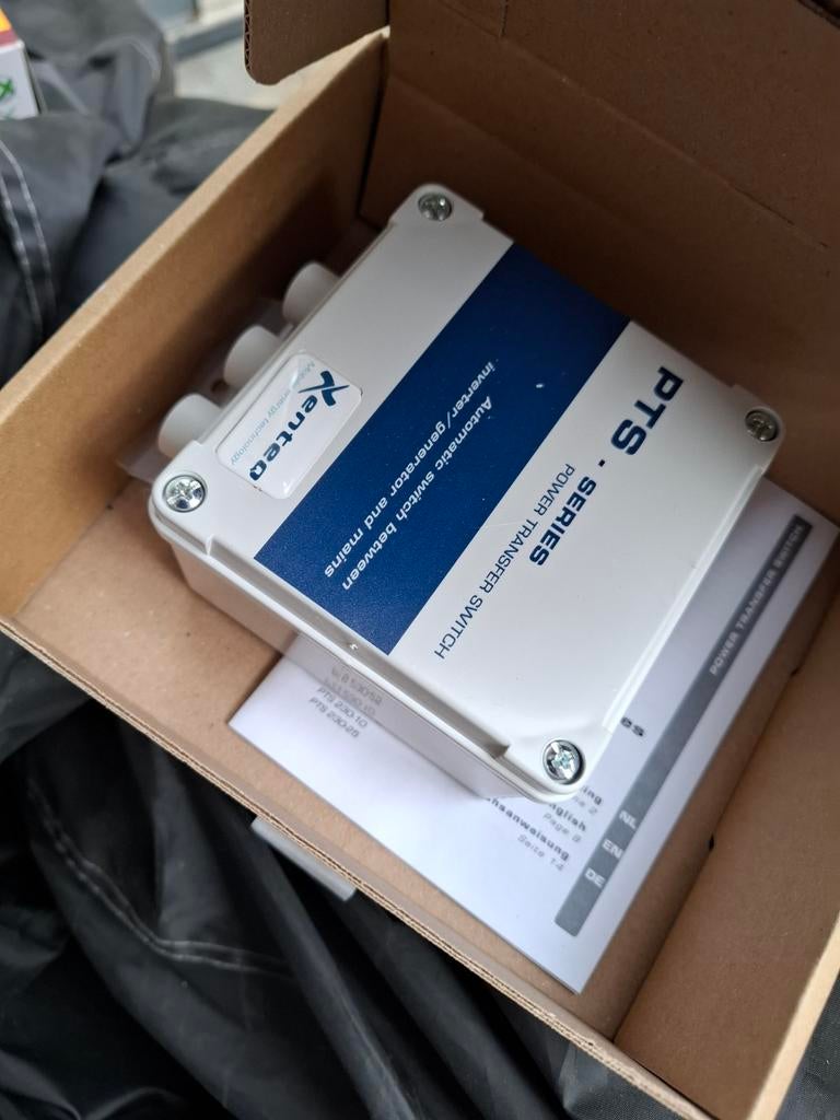 Nieuwe Xenteq PTS Power Transfer Switch in doos, Ophalen of Verzenden, Nieuw, Overige typen
