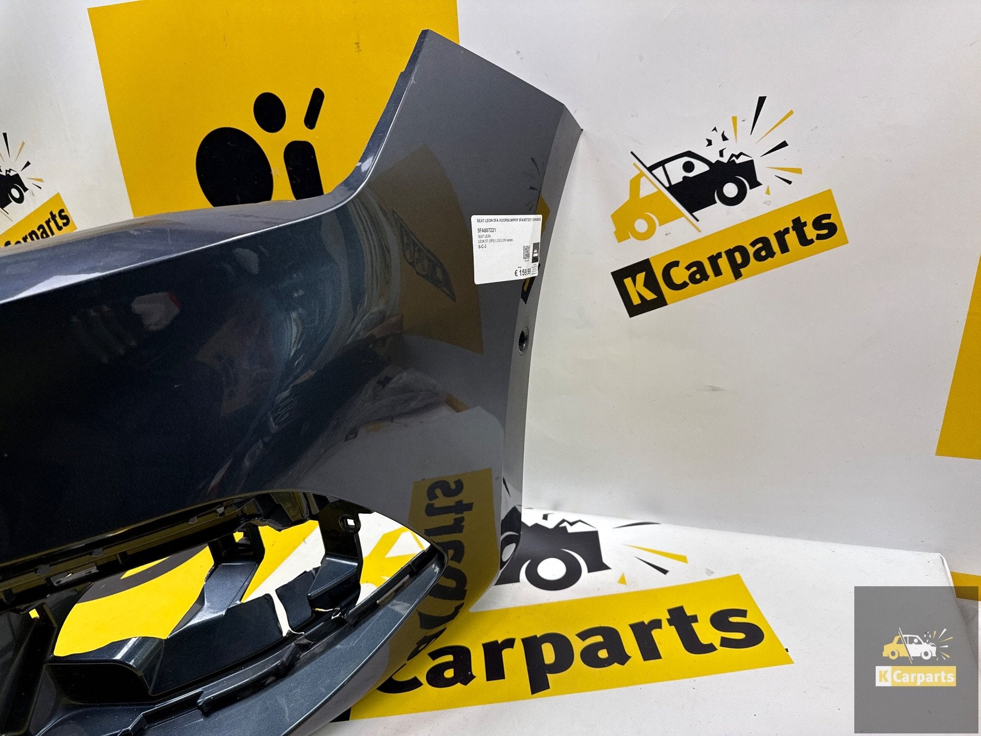 Seat Leon 5FA voorbumper 5FA807221 Origineel, Gebruikt, Voor, Autovia A-2, Km 585 585
08760  Martorell, ES, Ophalen of Verzenden