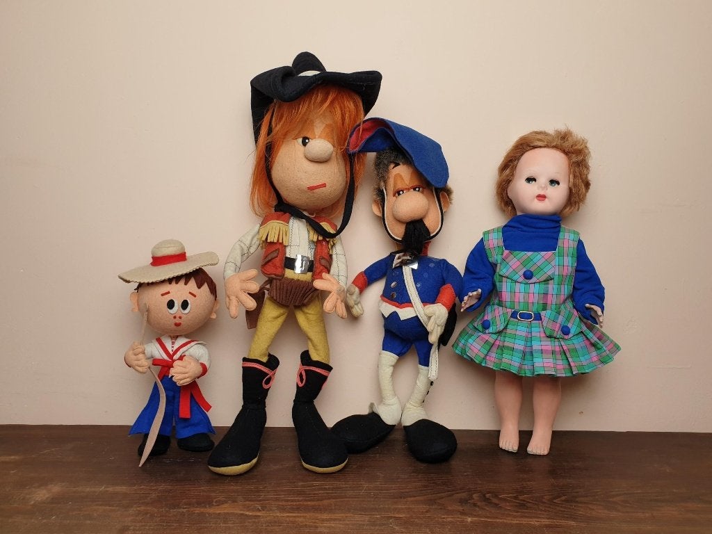 Vintage poppen set vilten poppen, Ophalen, Gebruikt, Pop