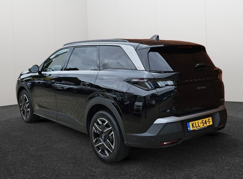 Peugeot 5008 1.2 Hybride 145PK Allure 7 Persoons Navigatie C, Auto's, Peugeot, Gebruikt, 1199 cc, Zwart, Bedrijf