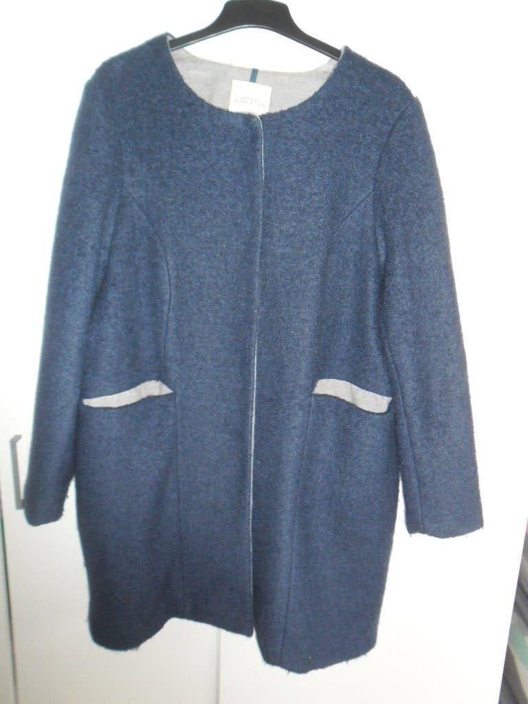 Miss Etam Blauwe Winter Jas Met Drukknopen Maat 52, Blauw, Ophalen of Verzenden, Jas of Mantel, Miss Etam