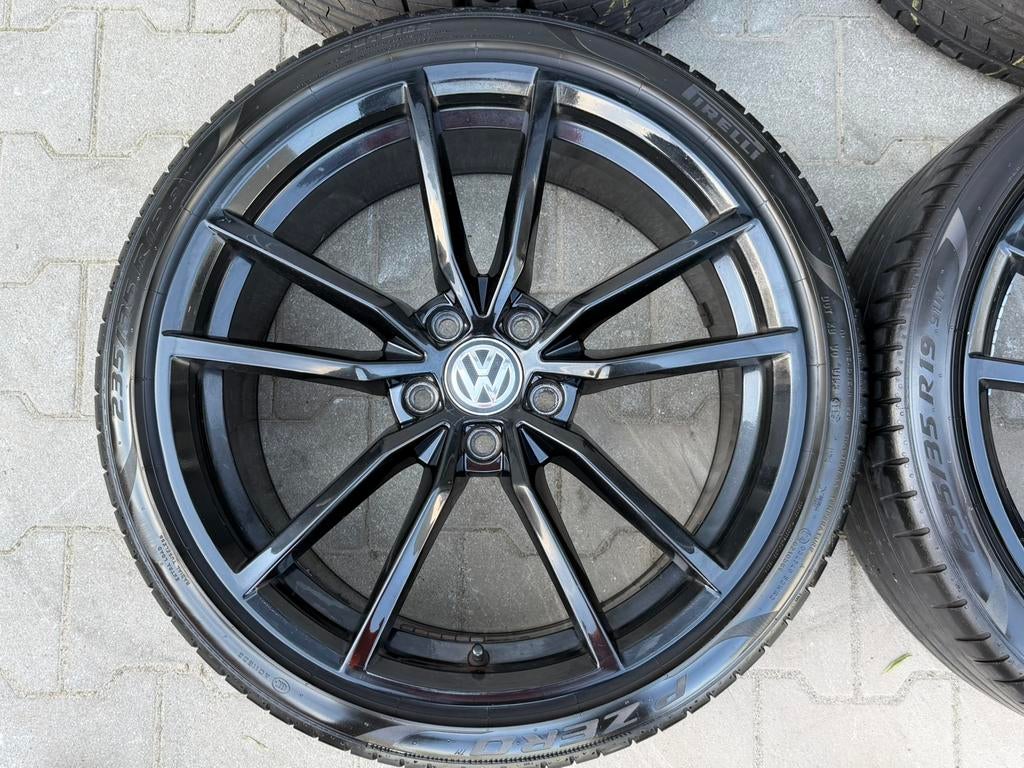 19” INCH PRETORIA ORIGINEEL VOLKSWAGEN GOLF GTI R ZWART, Auto-onderdelen, Banden en Velgen, 19 inch, Banden en Velgen, Ophalen of Verzenden