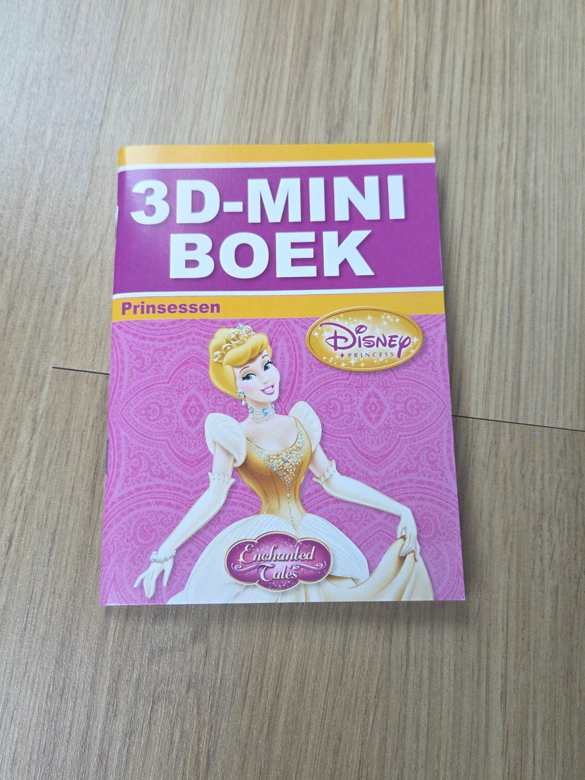 Disney 3D-Mini Boek Prinsessen - Zo goed als nieuw, Hobby en Vrije tijd, Overige thema's, Meerkleurig, Ophalen of Verzenden, Zo goed als nieuw