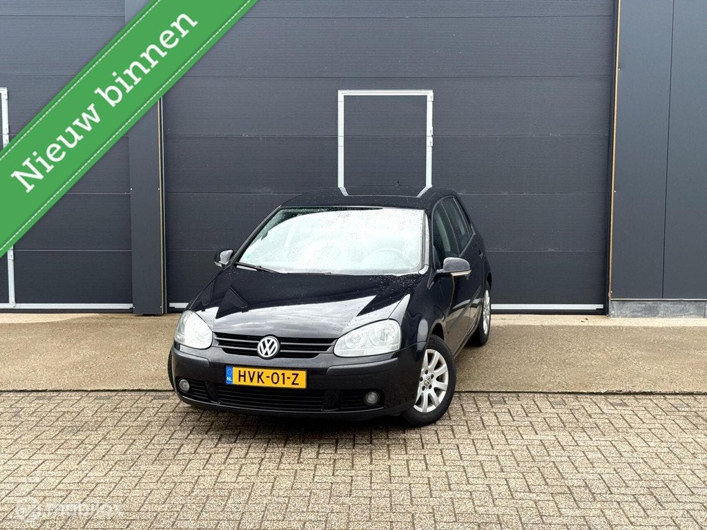 Volkswagen Golf 1.6 FSI Comfortline, Voorwielaandrijving, Automatische klimaatregeling, 15 km/l, Gebruikt