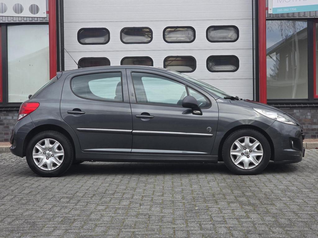 Peugeot 207 1.4 VTi Urban Move Nieuwe APK/Airco/Cruise/PDC, Voorwielaandrijving, Euro 5, Stof, Gebruikt