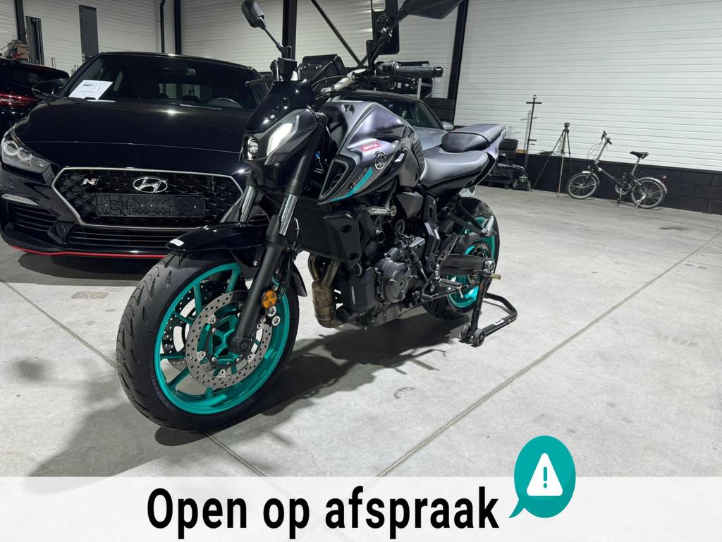 Yamaha Tour MT-07 / Akrapovic / Korte kenteken / Led knipper, Motoren, Motoren | Yamaha, LED Verlichting, Bedrijf, Meer dan 35 kW