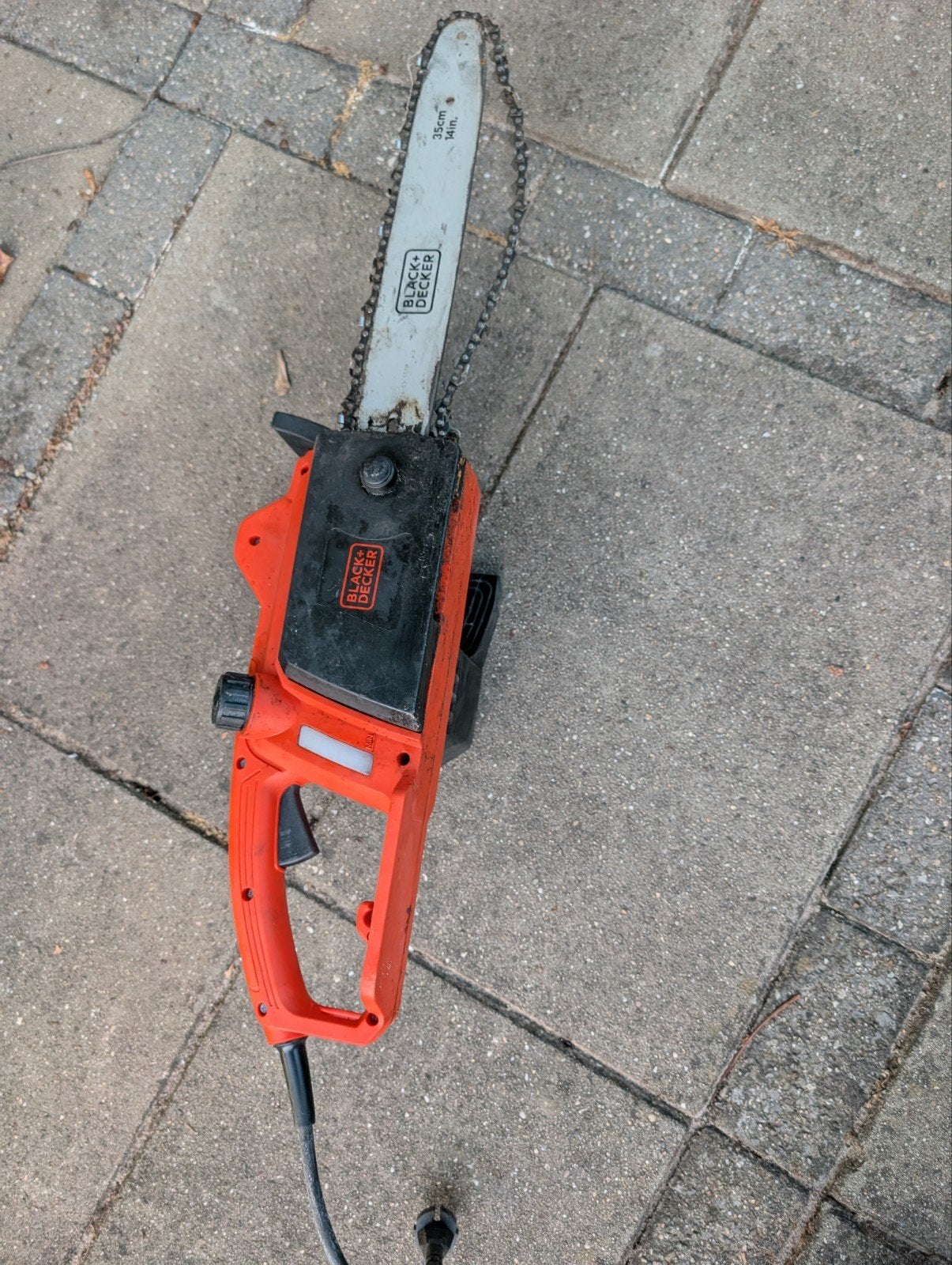 Black+Decker CS1835 Kettingzaag - 1800W, 35cm zaagblad, Gebruikt, 70 mm of meer, Black+Decker, Kettingzaag