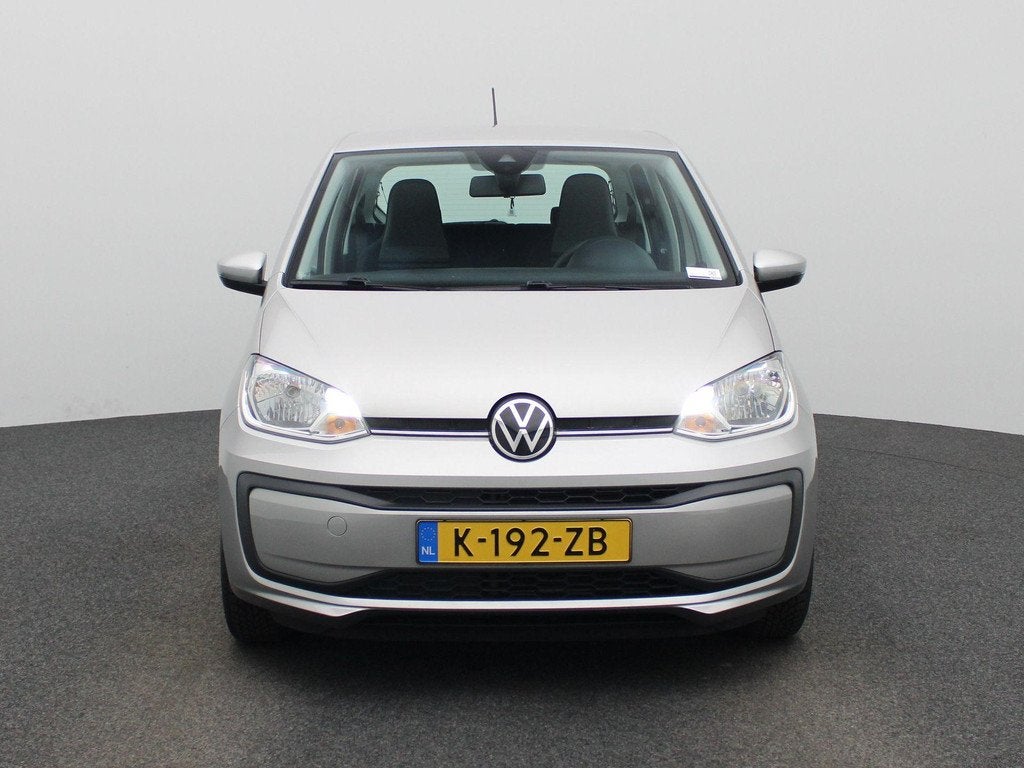Volkswagen Up! 1.0 | 60 PK | Maps + More | Bluetooth, 12 maanden, Stof, Gebruikt, 4 stoelen