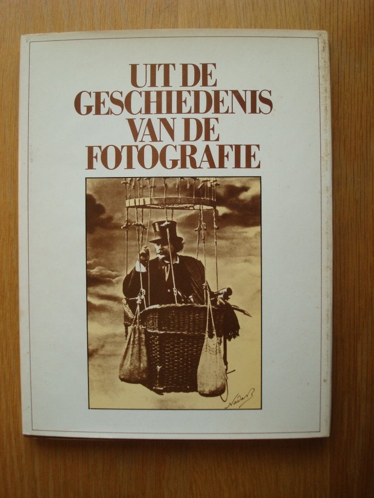 Boek. Uit de geschiedenis van de fotografie., Boeken, Hobby en Vrije tijd, Ophalen of Verzenden, Zo goed als nieuw, Fotograferen en Filmen