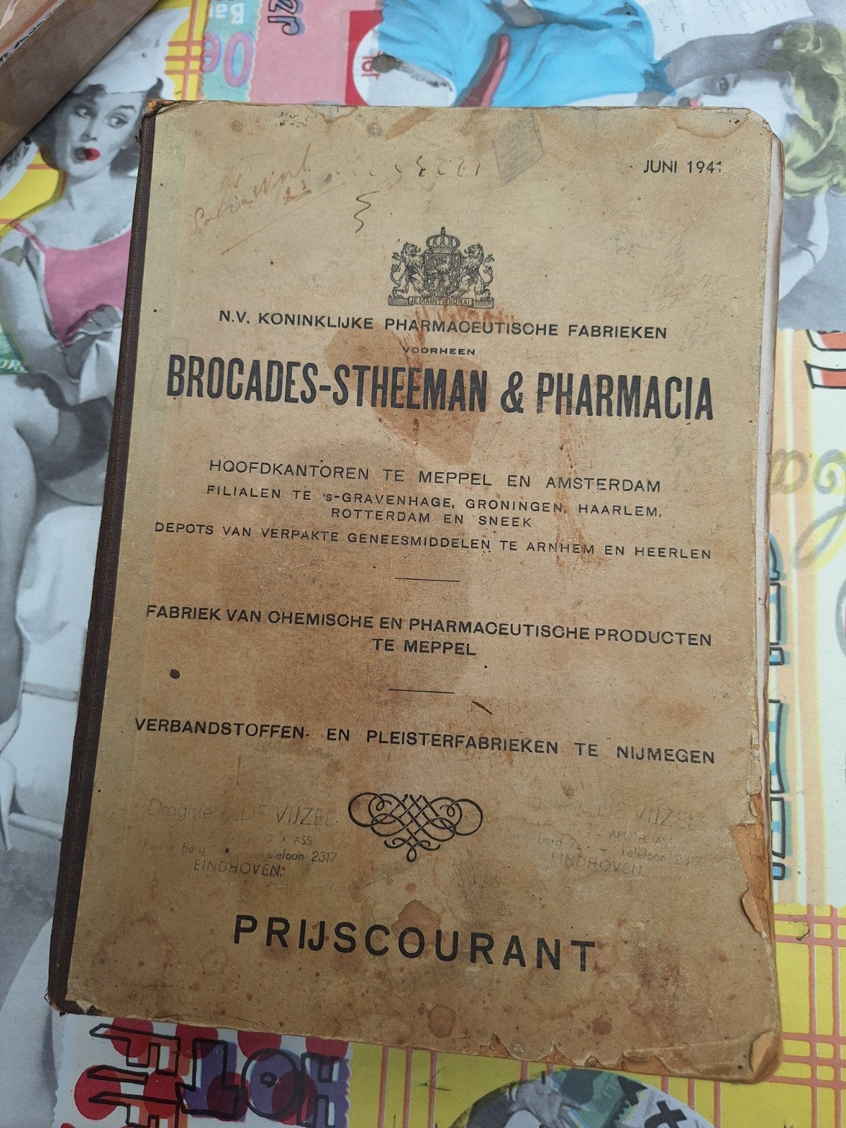Brochure N.V. Koninklijke Pharmaceutische Fabrieken, Ophalen of Verzenden, Gelezen, Folder
