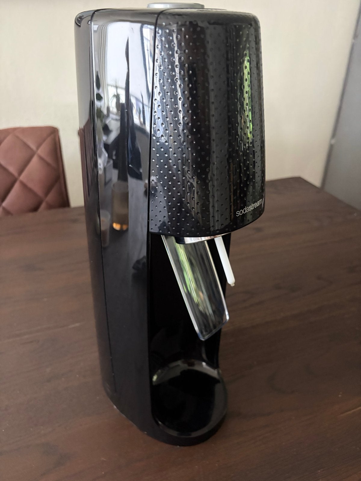 Sodastream bruiswatermaker met fles en gasfles, Witgoed en Apparatuur, Ophalen of Verzenden, Zo goed als nieuw