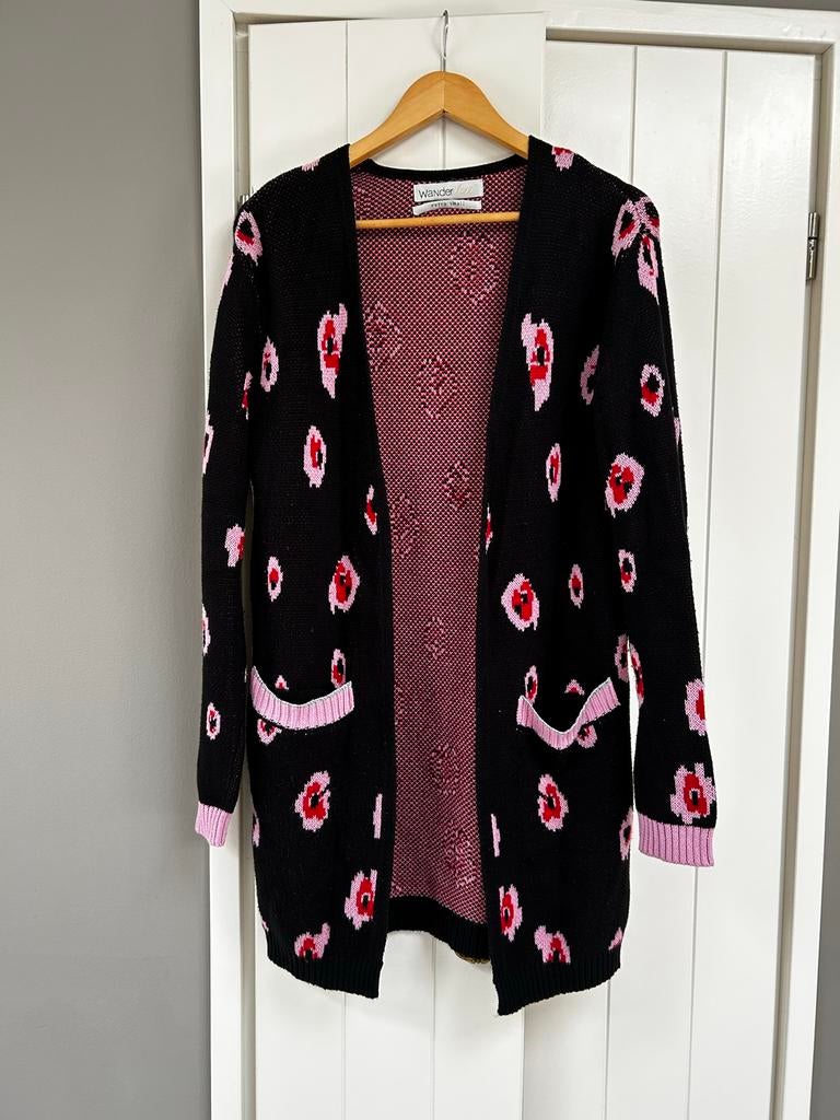 Wanderlust Zwart Vest met Roze/Rode Print - Maat XS, Kleding | Dames, Ophalen of Verzenden, Zo goed als nieuw, Maat 34 (XS) of kleiner