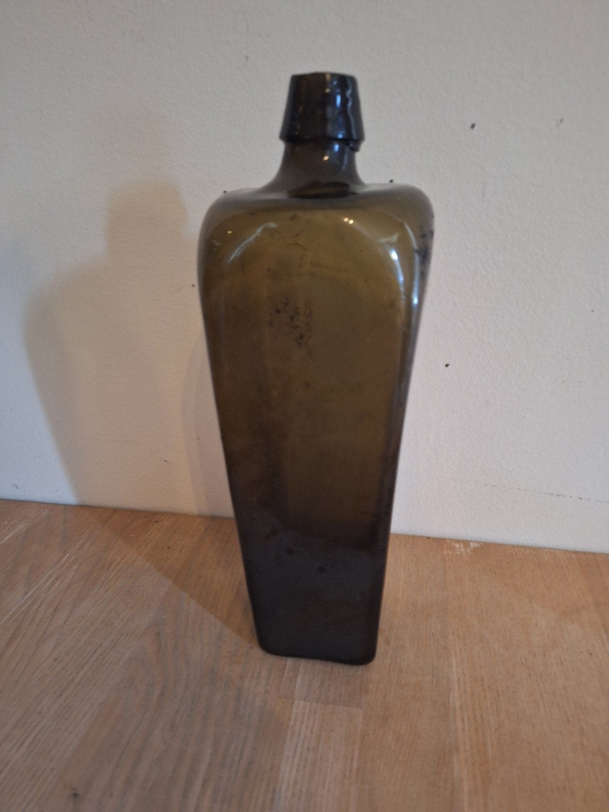 antieke jeneverfles / kelderfles, Antiek en Kunst, Antiek | Glas en Kristal, Ophalen of Verzenden