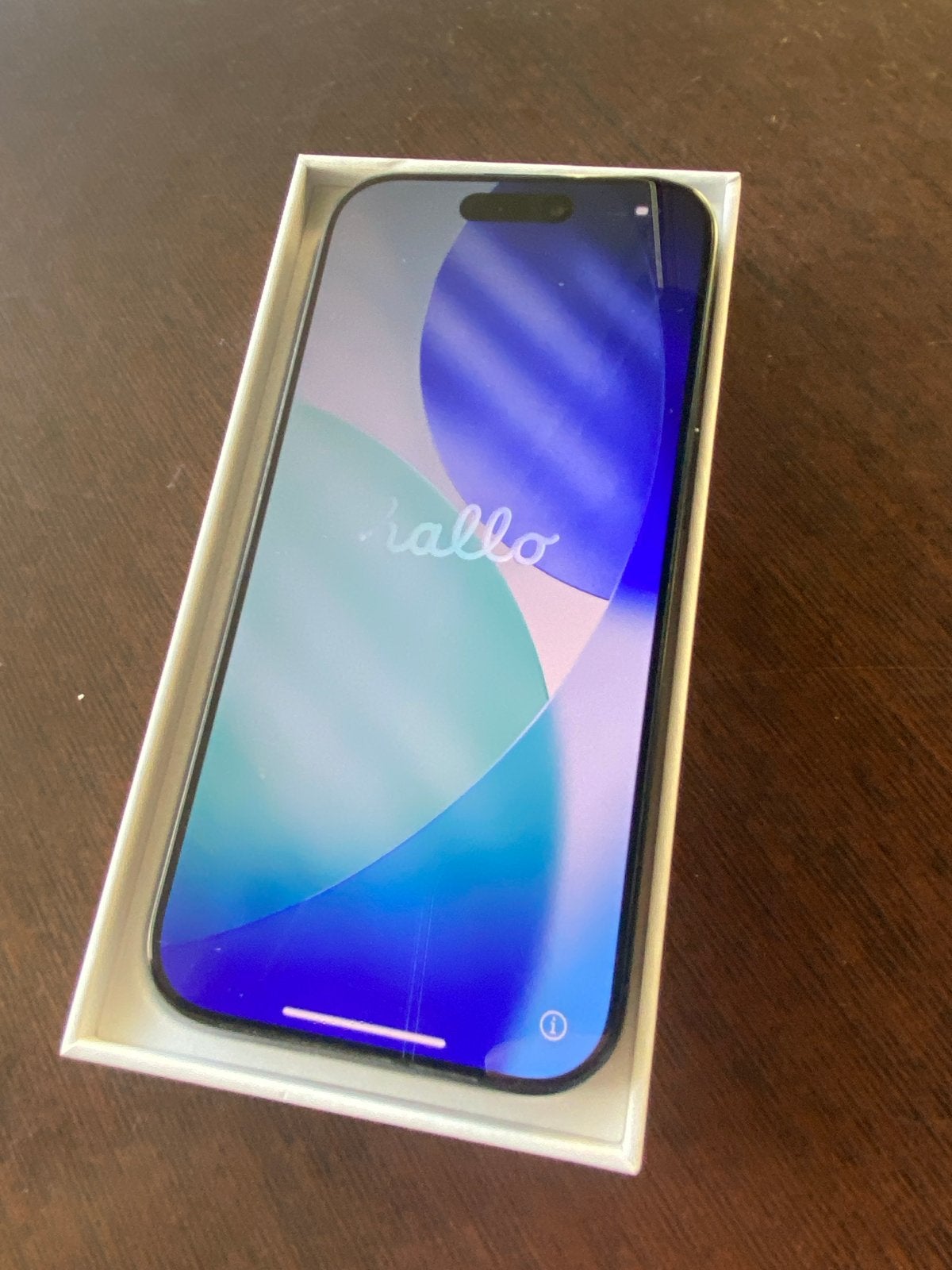 Apple iPhone 16 Pro Zwart 128 GB - Nieuw in doos, Telecommunicatie, Mobiele telefoons | Apple iPhone, 128 GB, Zwart, Zo goed als nieuw