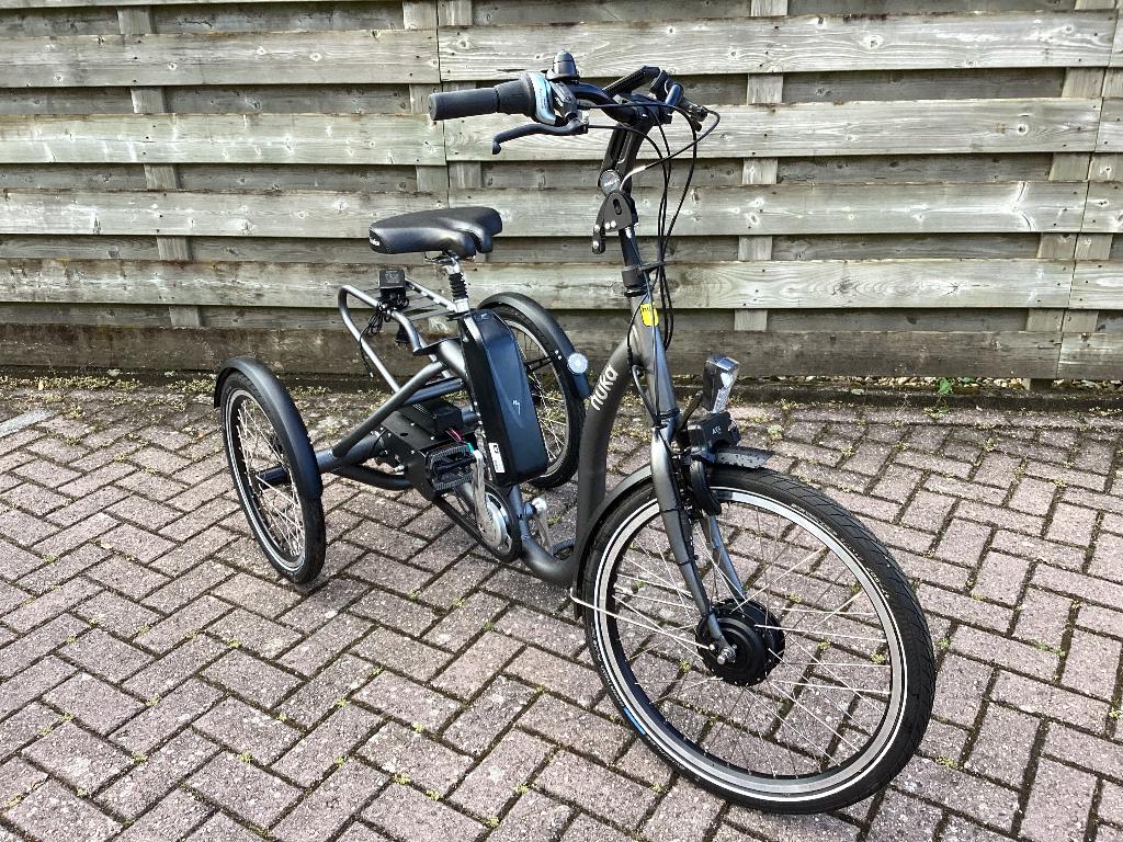 huka city nieuwstaat, Ophalen of Verzenden, Zo goed als nieuw, Huka