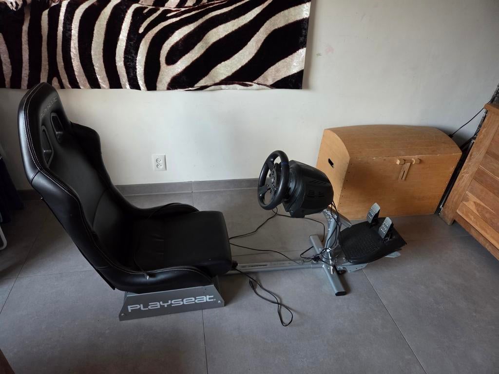 Complete Playseat met Thrustmaster T300 voor PS3/PS4, Ophalen of Verzenden