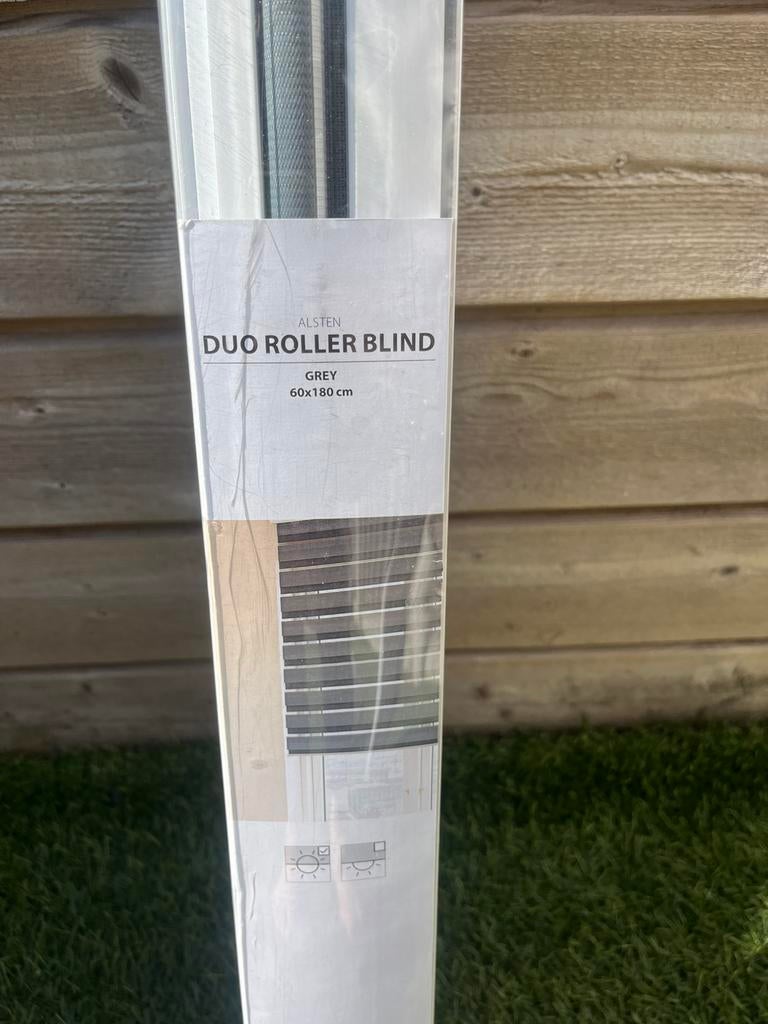 Zwart/wit rolgordijn Nog nieuw, Wit, Zo goed als nieuw, Minder dan 100 cm, 50 tot 100 cm