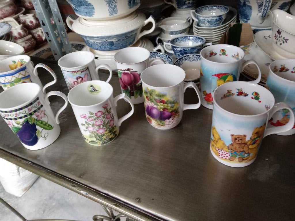9 verschillende merk engelse porseleinen mokken, Antiek en Kunst, Ophalen of Verzenden