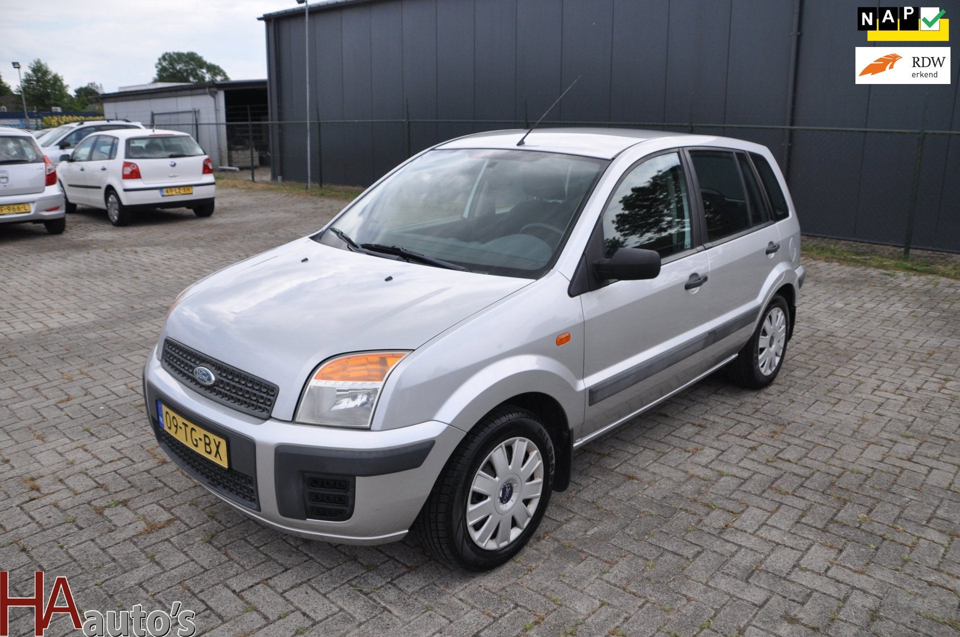 Ford Fusion 1.4-16V Champion *AIRCO*, Auto's, Voorwielaandrijving, Gebruikt, 49 €/maand, Origineel Nederlands