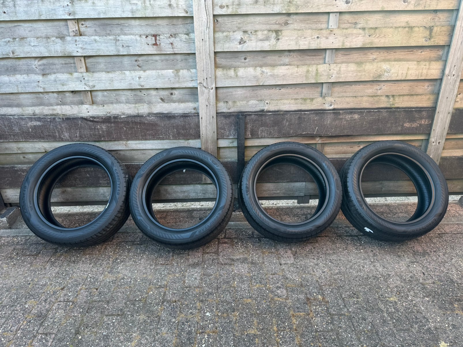 Set (Demo) Goodyear Zomerbanden 255 50 20 109H DOT 2525, Auto-onderdelen, Banden en Velgen, Ophalen, 255 mm, Nieuw, Band(en)