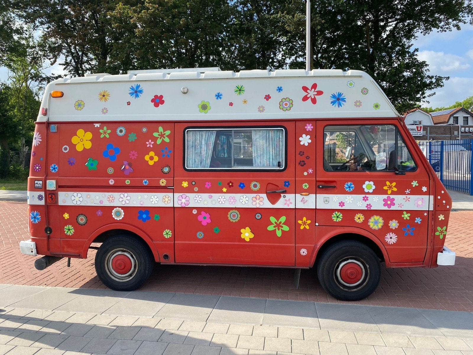 Unieke VW LT31 Camper - Hippie Stijl, Klaar voor Avontuur!, Caravans en Kamperen, Chateau, Rondzit, Particulier, 5 tot 6 meter