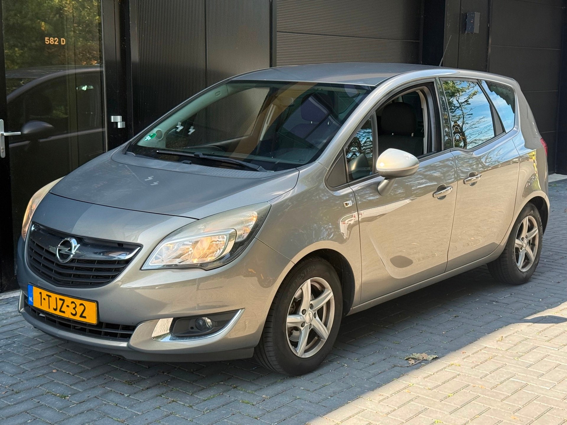 Opel Meriva 1.4 Turbo Design Edition CLIMA/CRUISE/LMVELGEN/A, Auto's, Voorwielaandrijving, Stof, Gebruikt, 4 cilinders