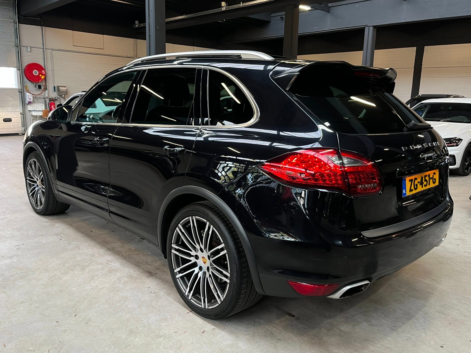 Porsche Cayenne 4.8 S Pano Pano/Luchtvering/Navi/, Auto's, Automaat, Gebruikt, 8 cilinders, 138 €/maand