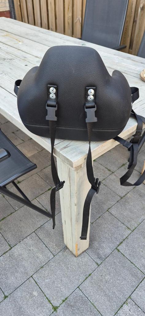 Scooterzitje met steunen voor de voeten, Ophalen, Achterzitje, 9 t/m 36 kg, Gebruikt