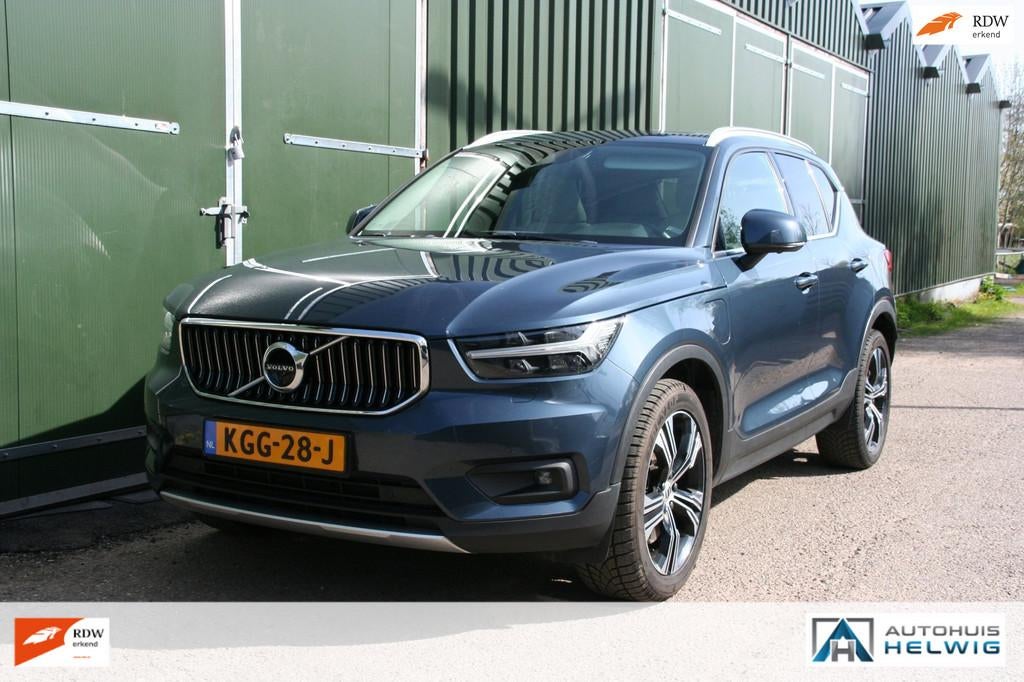 Volvo XC40 1.5 T4 Recharge Inscription Expression, SOH 92% L, Euro 6, Blauw, Hybride Elektrisch/Benzine, 3 cilinders
