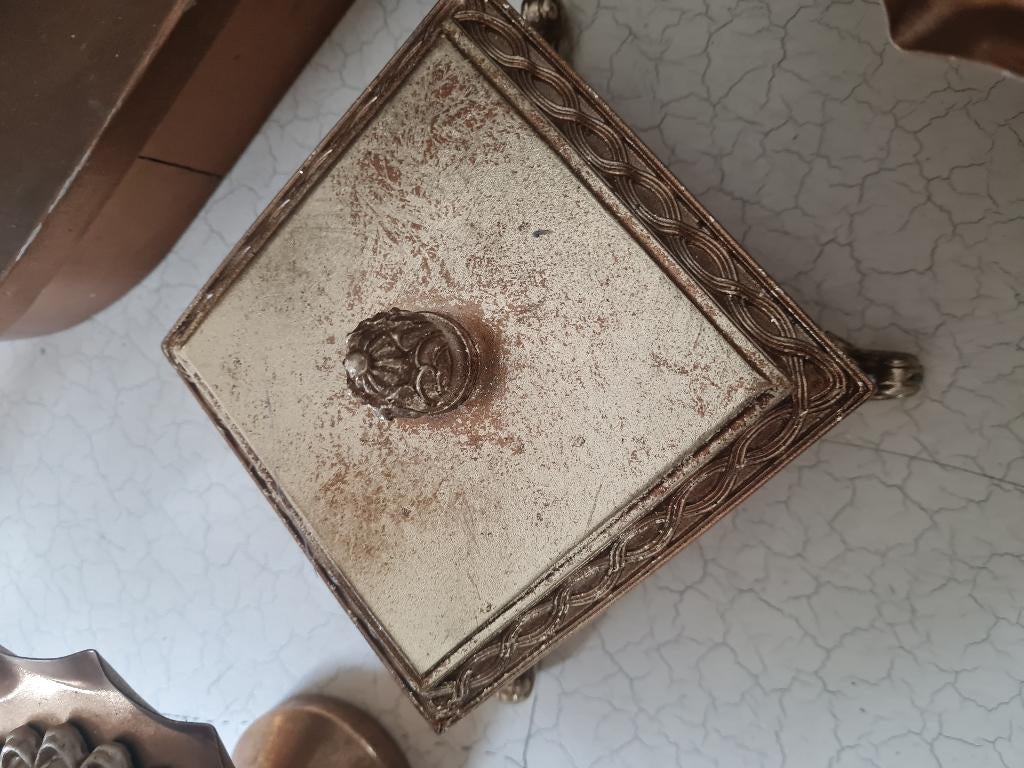 opberg doosje met spiegels merk House of Baroque, Heikant 21 Kaatsheuvel, Overige stijlen, Belle Vieille Brocante, Nieuw