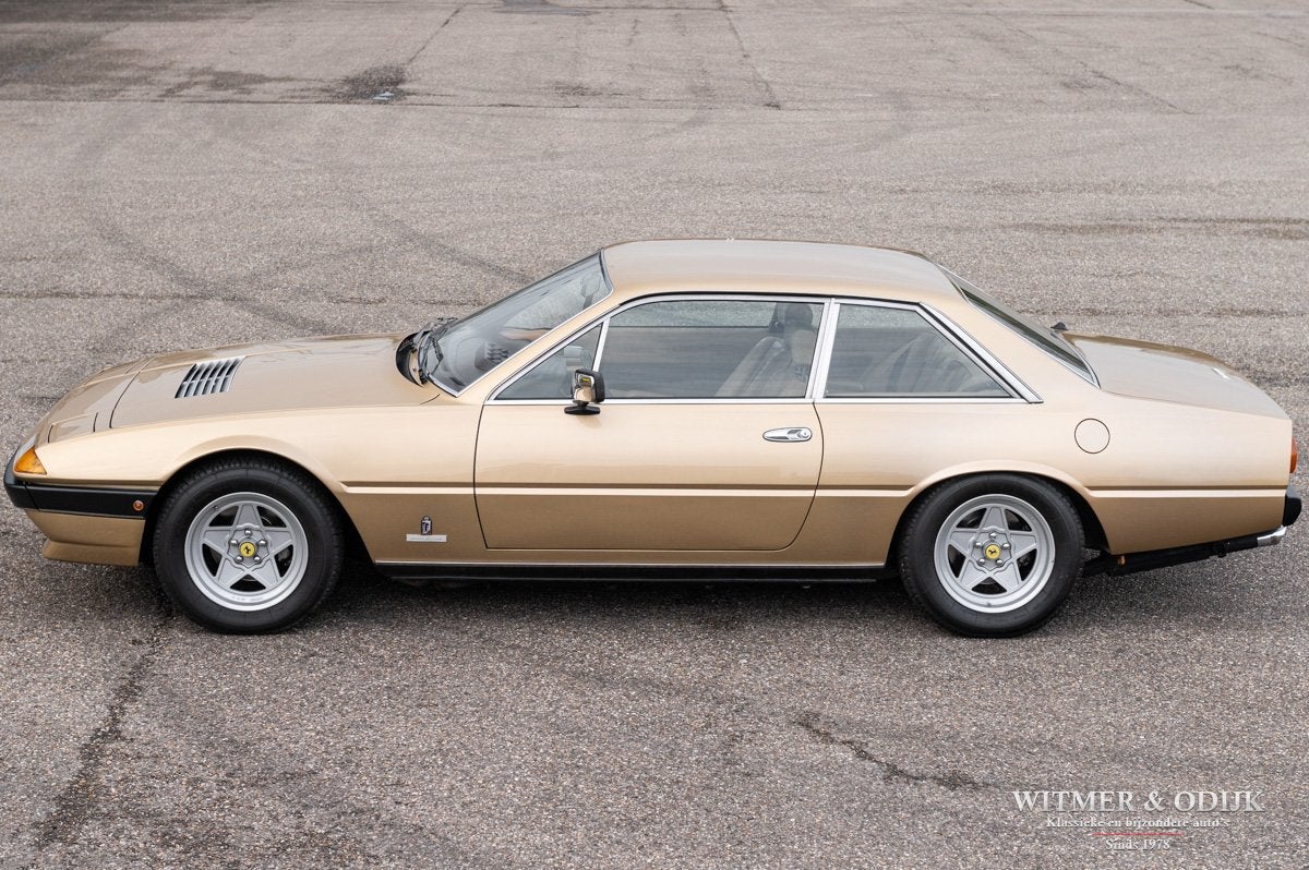 Ferrari 400 GTI A-1 Conditie (bj 1983, automaat), Auto's, Dealer onderhouden, Achterwielaandrijving, Gebruikt, Overige kleuren
