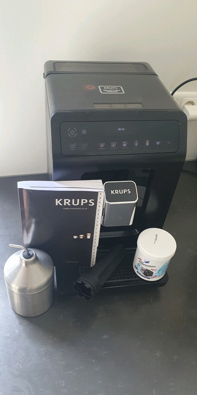 Krups EA8948 Evidence Plus Volautomaat zwart metallic, Ophalen, Afneembaar waterreservoir, Koffiemachine, Koffiebonen