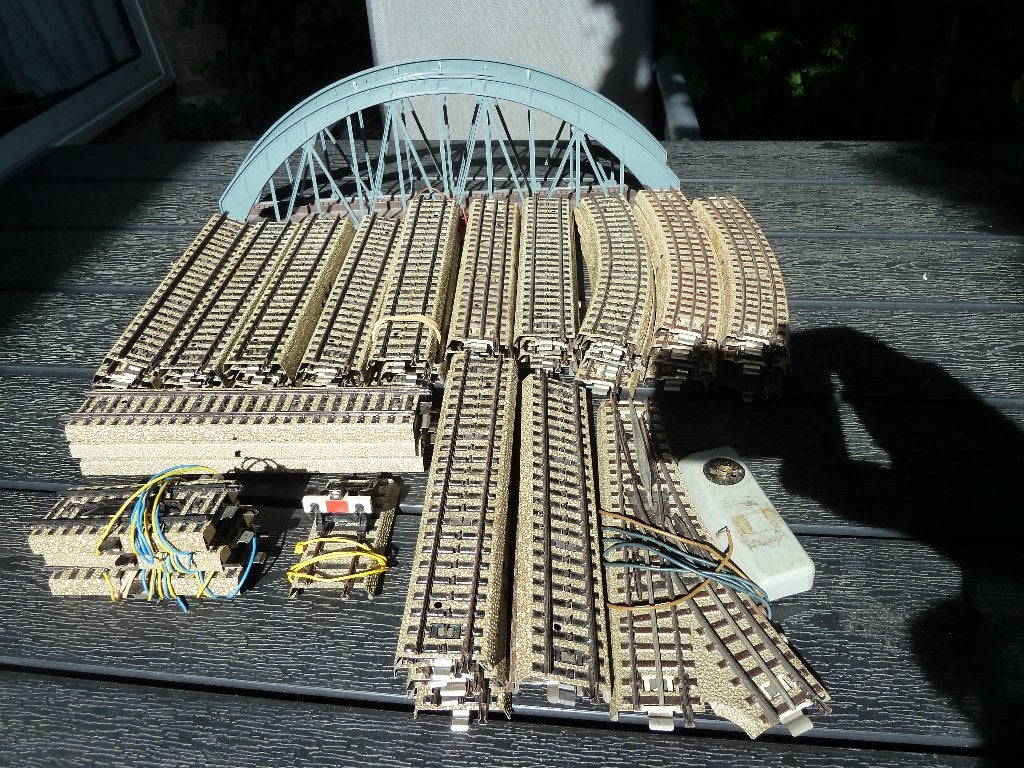 MÄRKLIN: RAILS  48 RECHT & 14 ROND + 3 X KLEIN + WISSEL ENZ., Wisselstroom, Gebruikt, Rails, Ophalen of Verzenden
