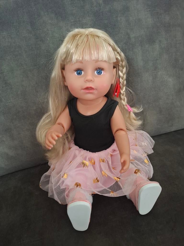 Baby Born Sister pop + accessoires, Ophalen of Verzenden, Gebruikt, Pop
