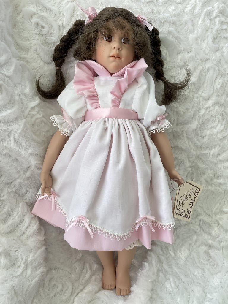 Hildegard Günzel Madame Alexander Amanda, ong. 40cm., Verzamelen, Hildegard Günzel, Nieuw, Ophalen of Verzenden, Pop