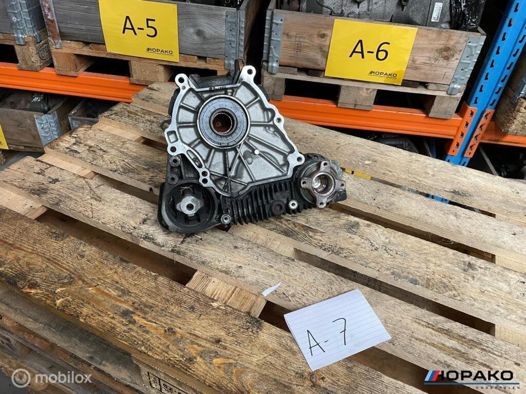 Tussenbak BMW E61 E60 525xi N53B30A HANDBAK 0507072, Auto-onderdelen, Gebruikt, Einsteinlaan 5, rijswijk, Bmw, Ophalen of Verzenden