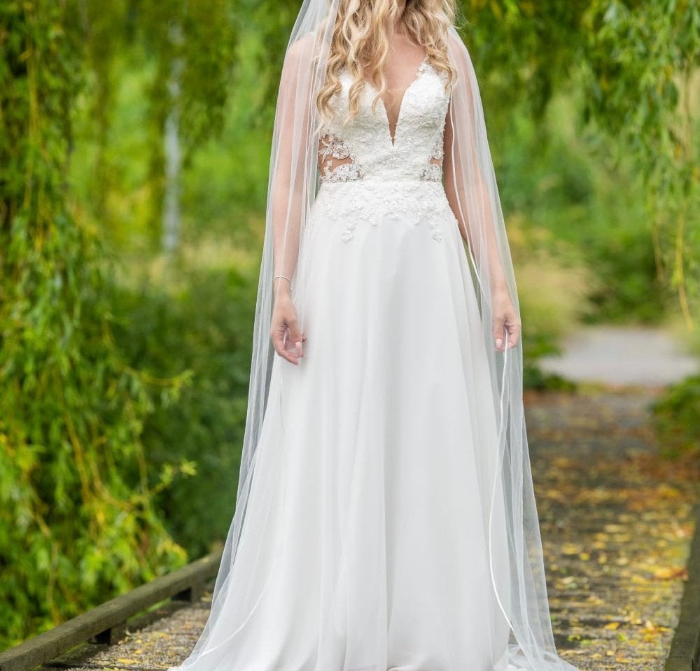 Sincerity trouwjurk, Kleding | Dames, Trouwkleding en Trouwaccessoires, Ophalen of Verzenden, Zo goed als nieuw, Wit, Trouwjurk
