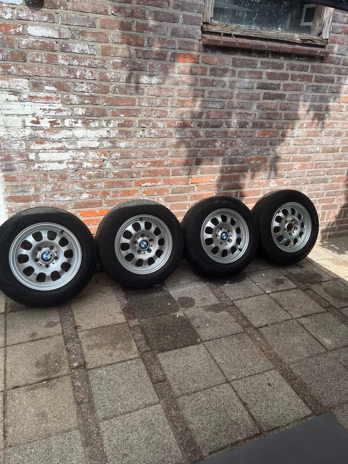 Bmw 1 serie velgen 195/65 R15, Auto-onderdelen, Ophalen, 16 inch, Banden en Velgen, Winterbanden